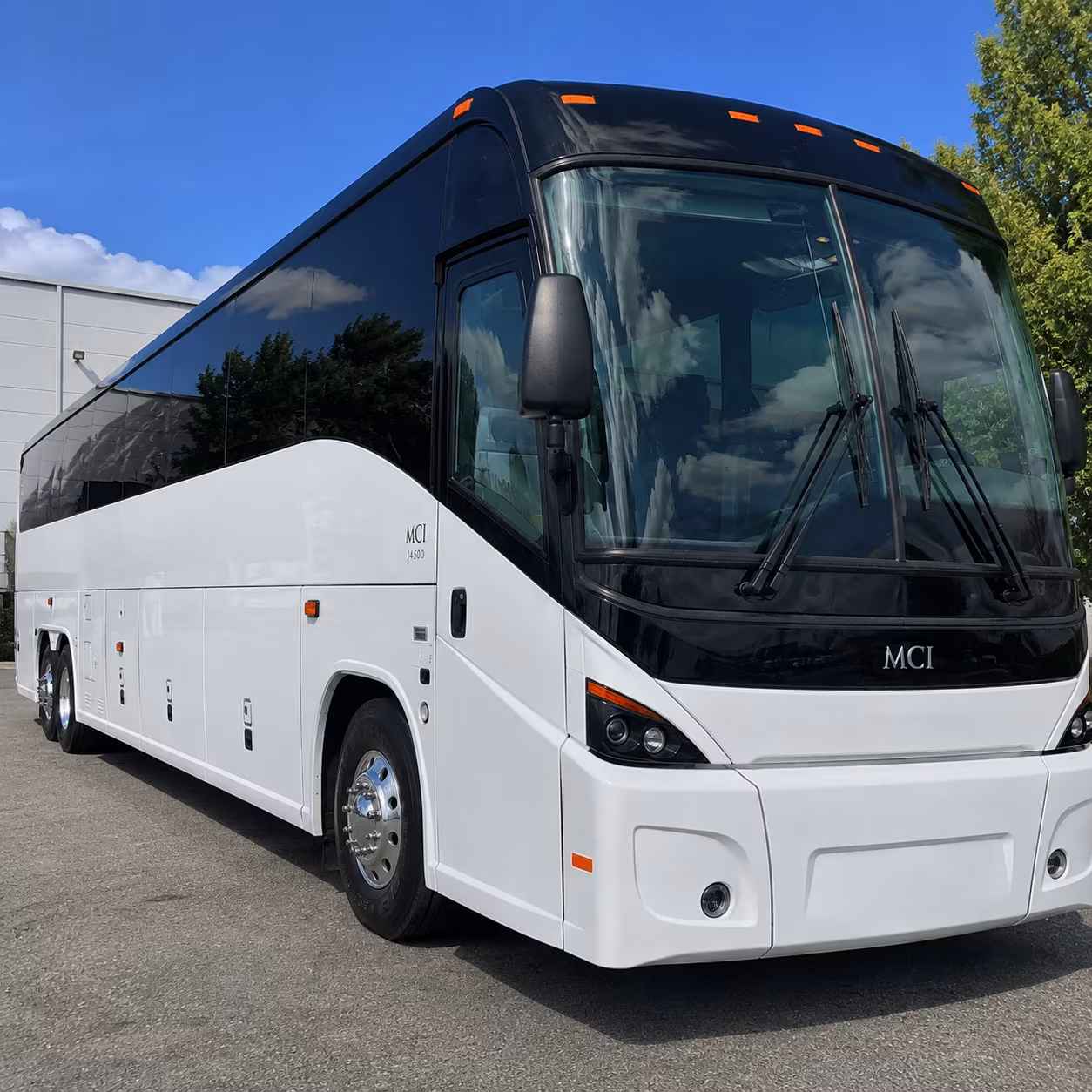 roanoke bus rental service area
